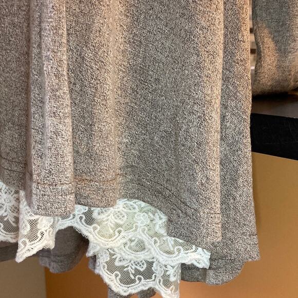 Umgee Light greyish brown long sleeve tunic top. Size Small  (PP4) - Picture 5 of 10